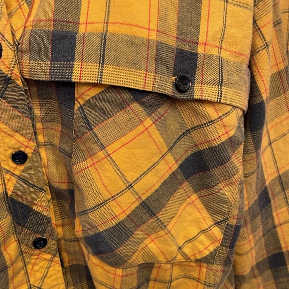 Big shirt - Picture 3 of 8